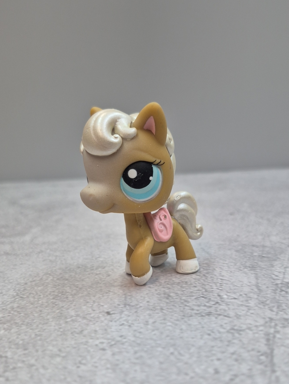 Littlest Pet Shop Horse # 124